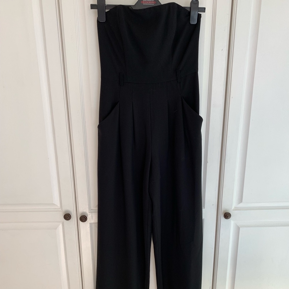 Black Halo sleeveless jumpsuit